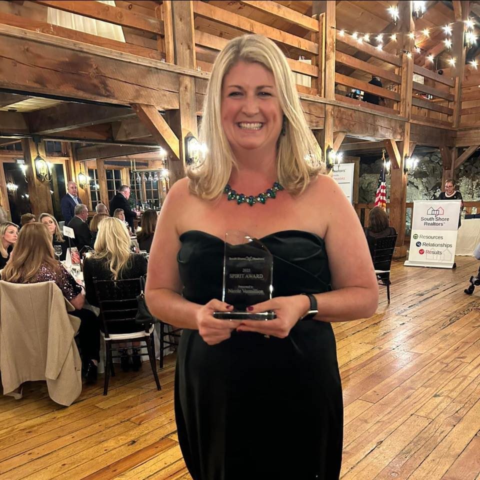 416116811_1349983642572383_6209297056179379056_n